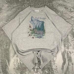 Vintage Y2K Grey Fort Bridger Wyoming Animal Wolf Print Graphic T-shirt Size L